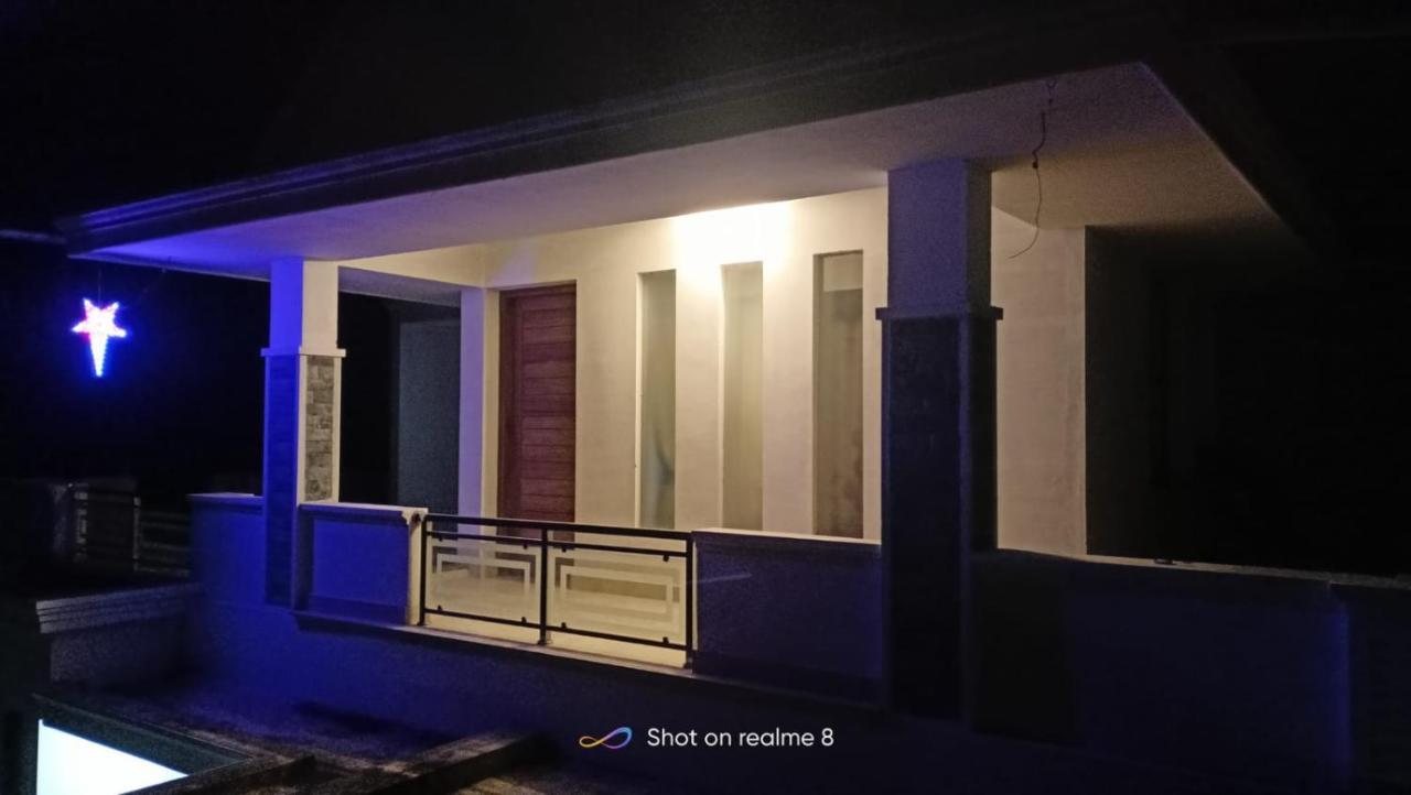 Agape Marari Apartamento Mararikulam Exterior foto